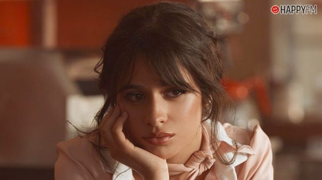 Camila Cabello se convierte en una novia a la fuga ¿Para el rodaje de su nuevo videoclip?