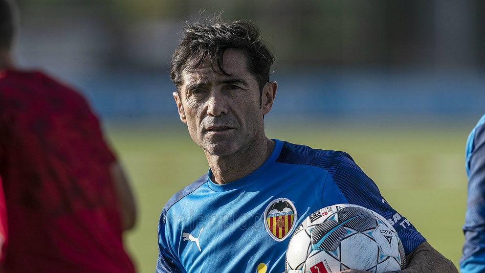 Marcelino  entrenando (Valencia Club de Fútbol)
