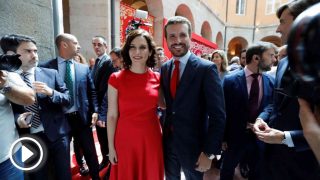 Isabel Díaz Ayuso con Pablo Casado en la toma de posesión @EFE