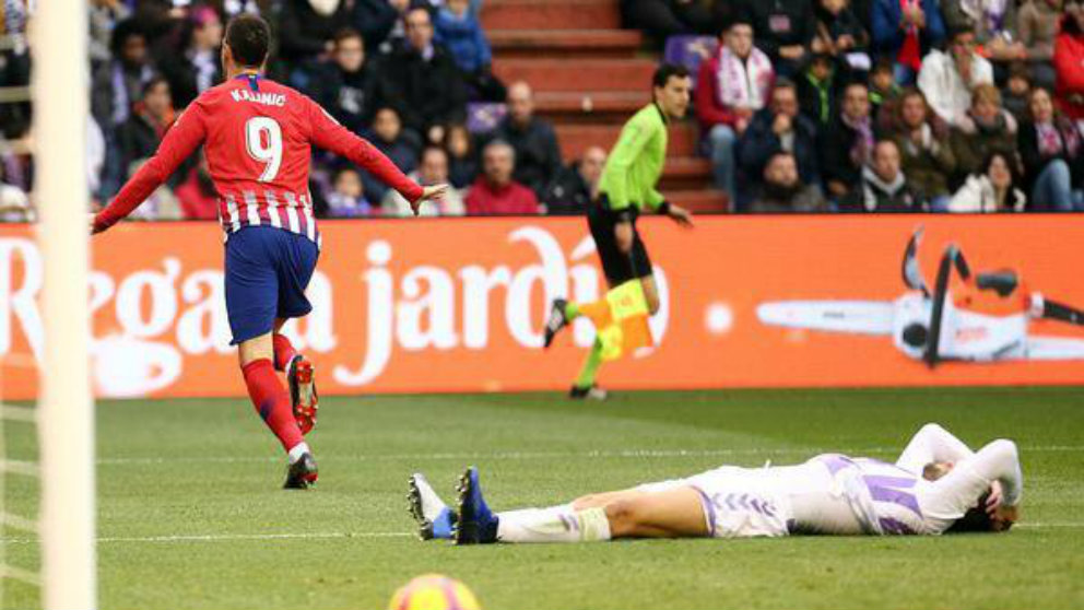 Nikola Kalinic celebra un gol ante el Real Valladolid (@Nikolakalinic)