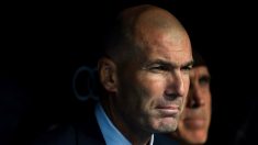 Zidane, en el banquillo. (EFE)