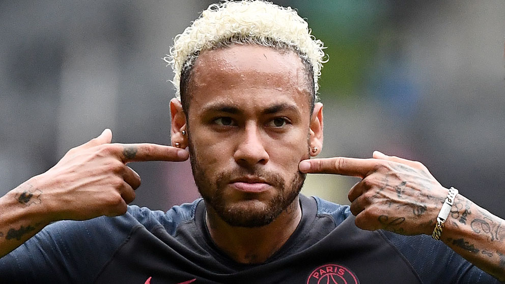 Neymar,-durante-un-entrenamiento-con-el-PSG-este-verano-(AFP)