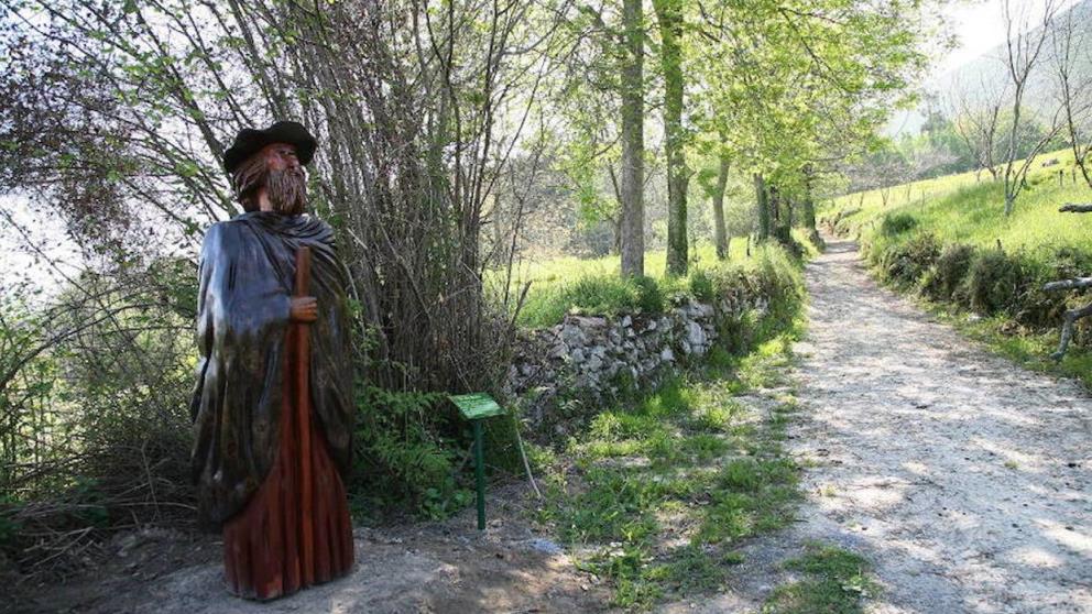 En Asturias se puede practicar senderismo en muchos lugares