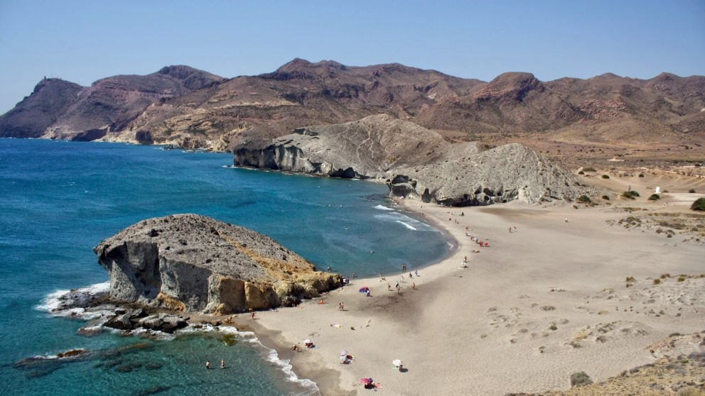 El Cabo de Gata es uno de los parajes naturales más espectaculares de Andalucía