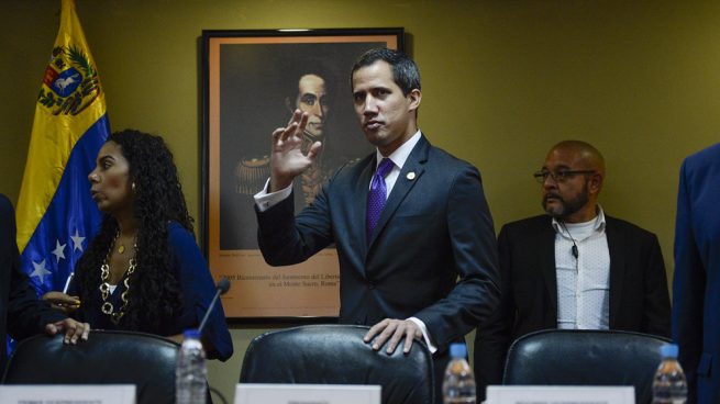 Guaidó nombra su equipo de gobierno con Leopoldo López como coordinador general