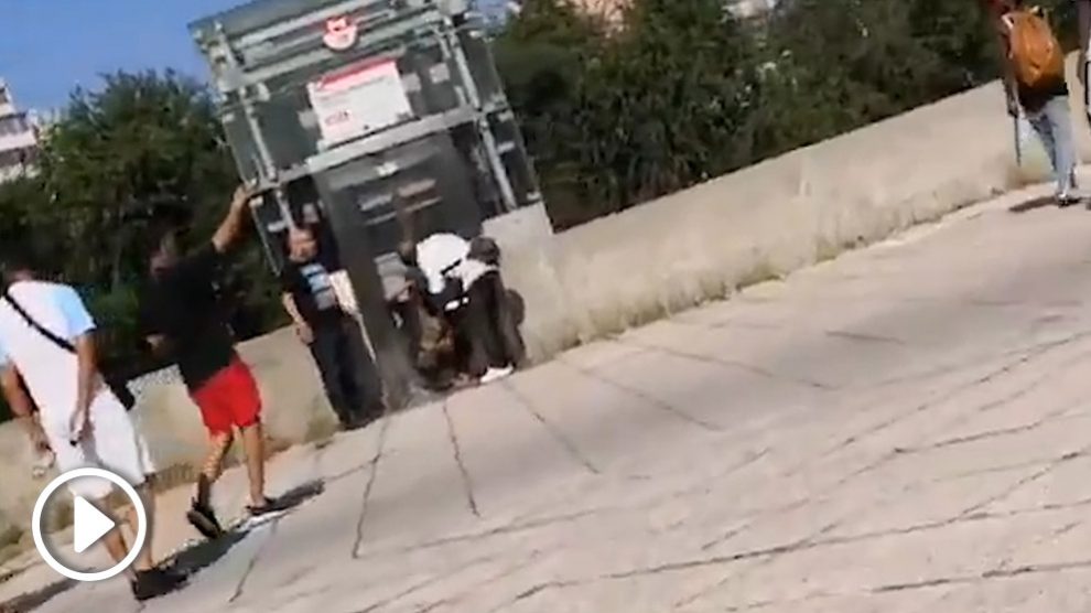 Ataque con cuchillos en el metro de Lyon