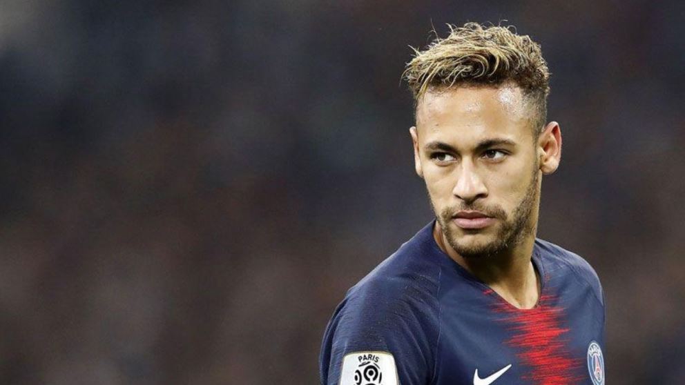 Neymar Jr es el jugador por el que más se ha pagado hasta el momento, 222 millones de euros.