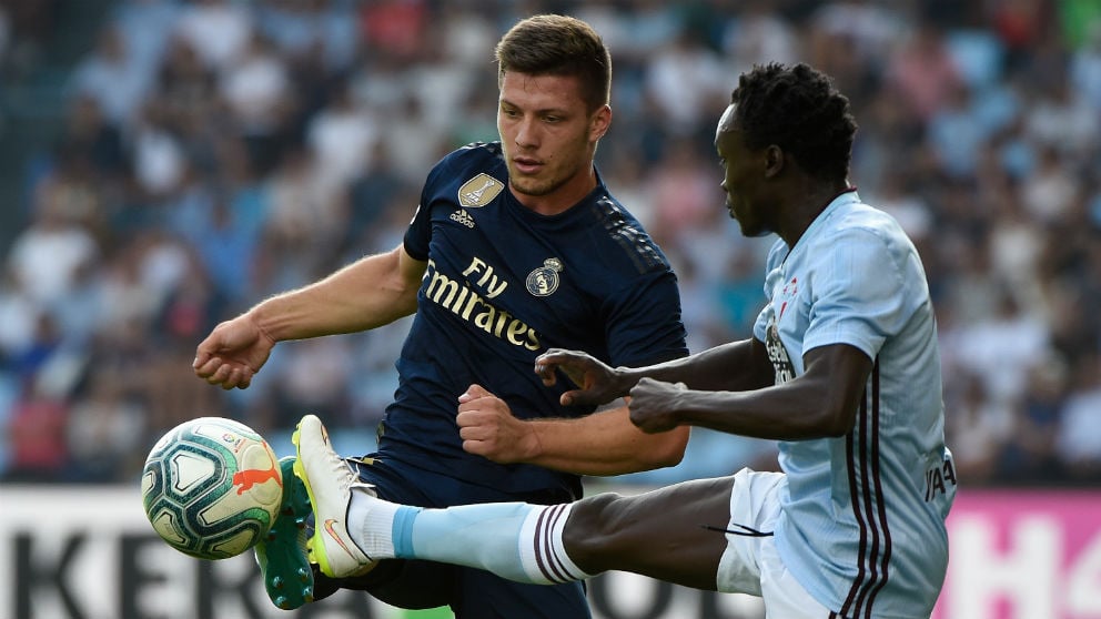 Jovic, en el partido contra el Celta. (AFP)