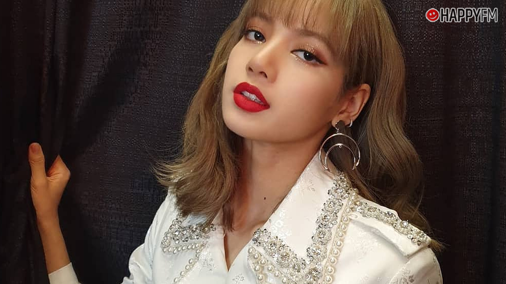 Lisa de BLACKPINK se ha mostrado muy emocionada