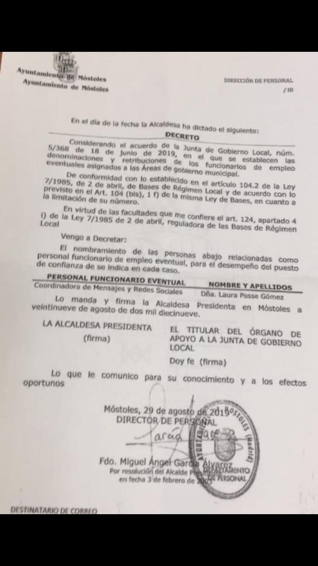 La alcaldesa socialista de Móstoles coloca a su hermana como asesora de redes con 52.000 € de sueldo
