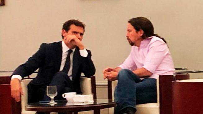 Iglesias y Rivera en la cafería