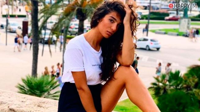 Alma Cortés, hija de Raquel Bollo, luce un espectacular vestido que arrasa en Instagram