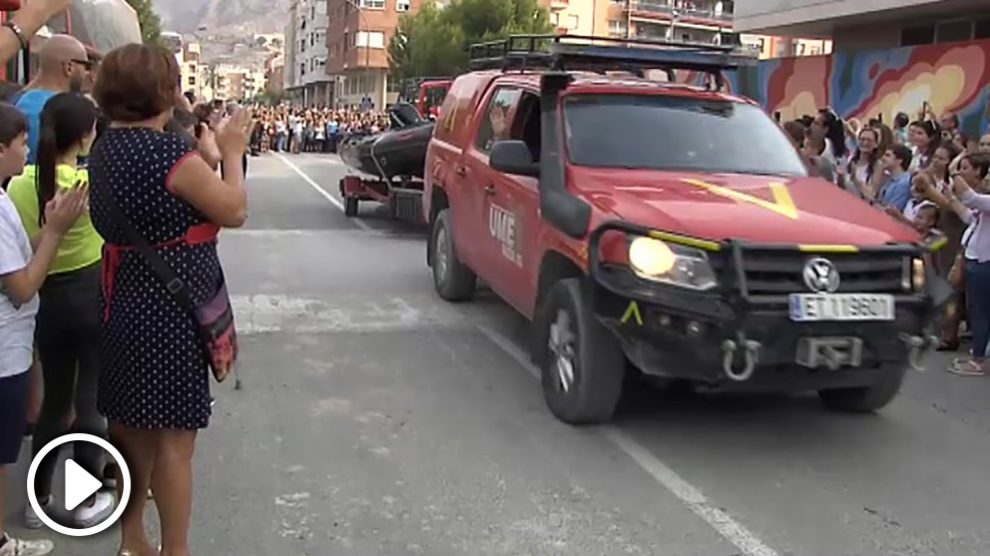 Los ciudadanos despiden a la UME