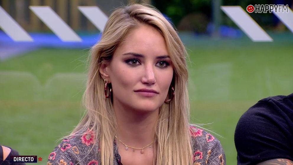 Alba Carrillo ve la imagen de la boda de Feliciano López y así ha sido su reacción