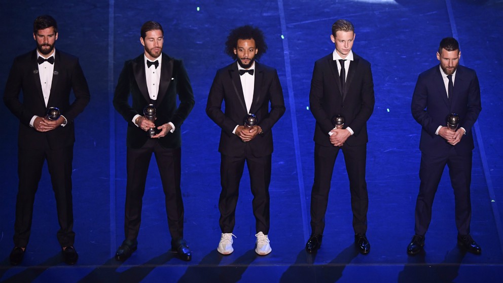 Alisson, Sergio Ramos, Marcelo, De Jong y Leo Messi, parte del equipo ideal de The Best 2019. (AFP)
