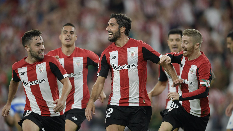 Raúl García celebra un gol con el Athletic (Athletic Club)