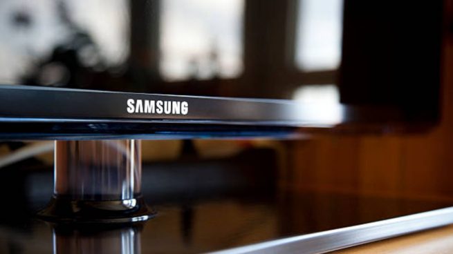 Cómo restablecer un televisor Samsung