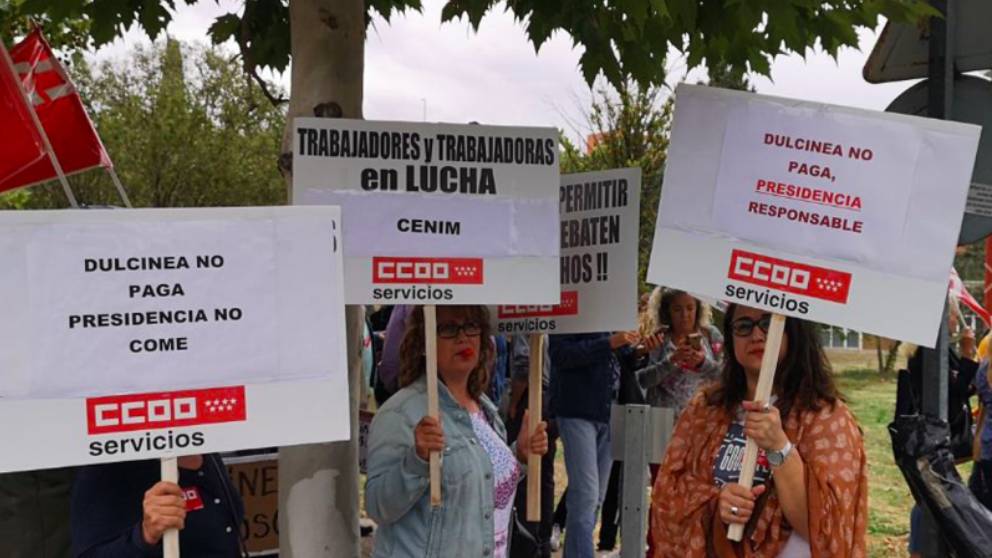 Trabajadores afectados protestando en La Moncloa. (Foto de archivo)