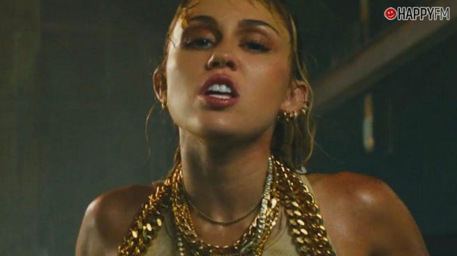 Miley Cyrus responde con estas imágenes espectaculares a las acusaciones