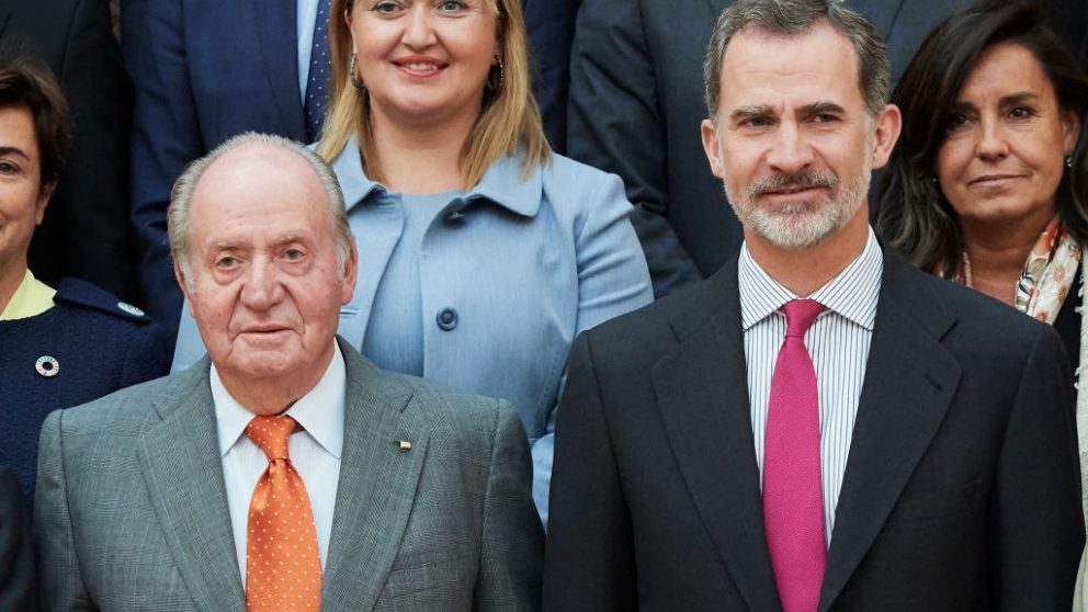 Juan Carlos I y Felipe VI (Foto: Getty).