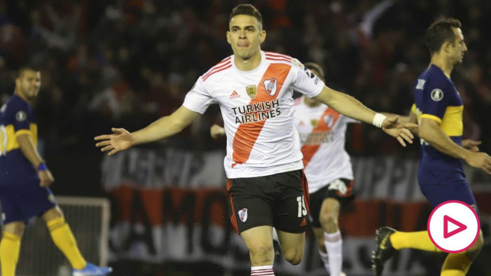Santos Borré celebra un gol. (Getty)