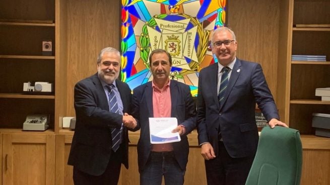AMA Vida firma con el Colegio de Enfermería de León la póliza colectiva de Vida