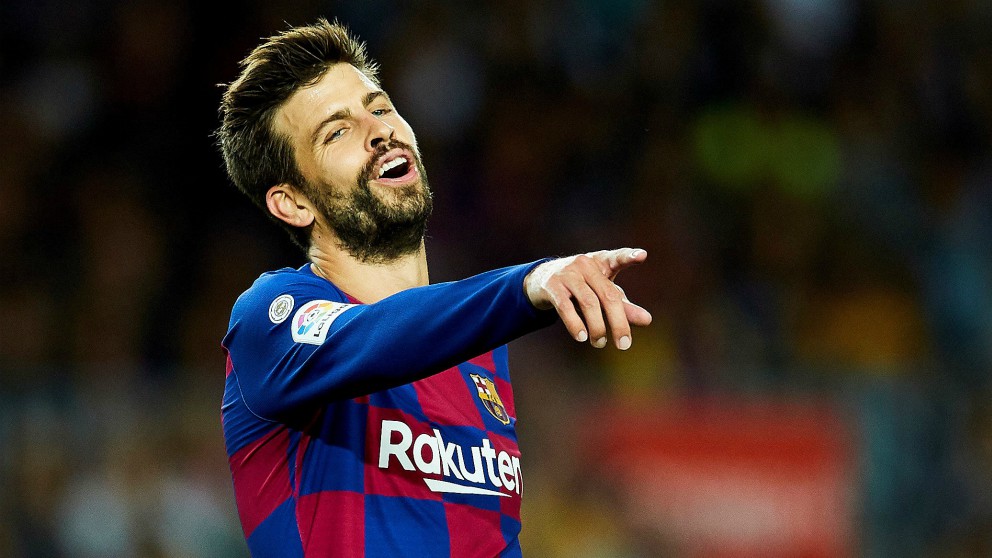 Piqué, en un partido con el Barcelona. (EFE)