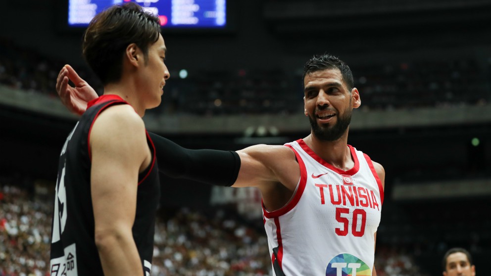 Salah Mejri, en un partido con la selección de Túnez. (Getty)