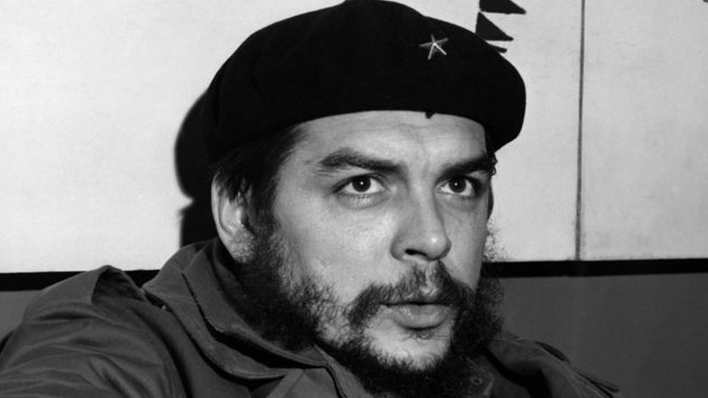 Ernesto Che Guevara, el falsamente llamado libertador de Cuba que pasó a la historia como revolucionario pero también como homófobo y racista.