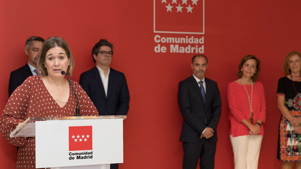 marta-rivera-isabel-ayuso-museo-de-la-movida-madrid