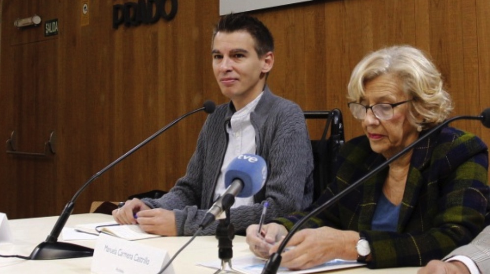 Manuela Carmena con su concejal de Transparencia, Pablo Soto. (Foto. Madrid)