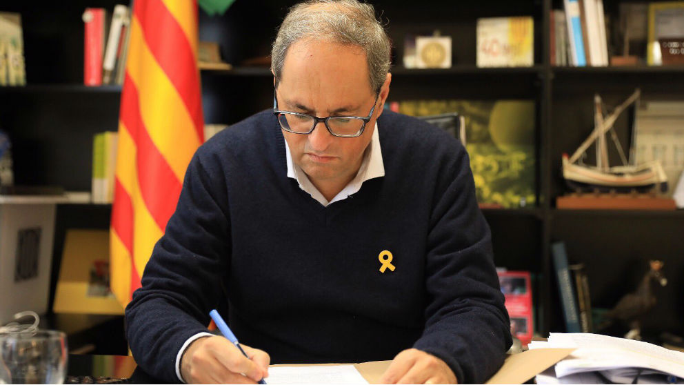 El presidente de la Generalitat, Quim Torra, en su despacho.