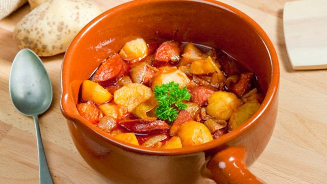 Chorizos con patatas