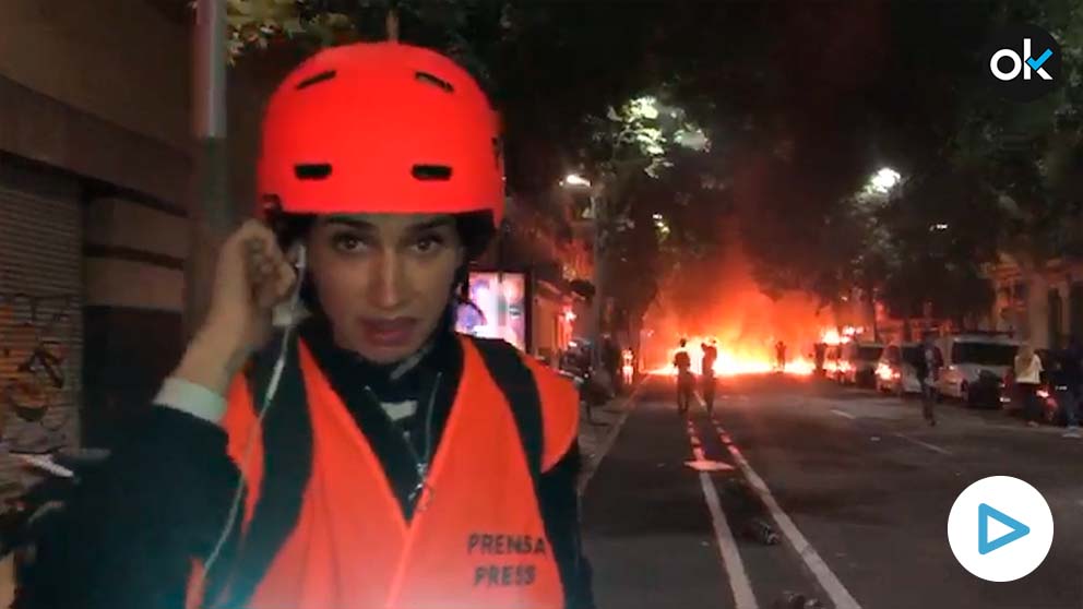 Los CDR cortan con fuego las calles de Barcelona.