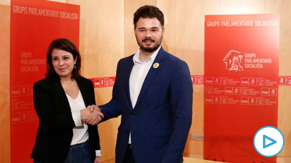 La portavoz del PSOE en el Congreso, Adriana Lastra, y su homólogo de ERC, Gabriel Rufián.