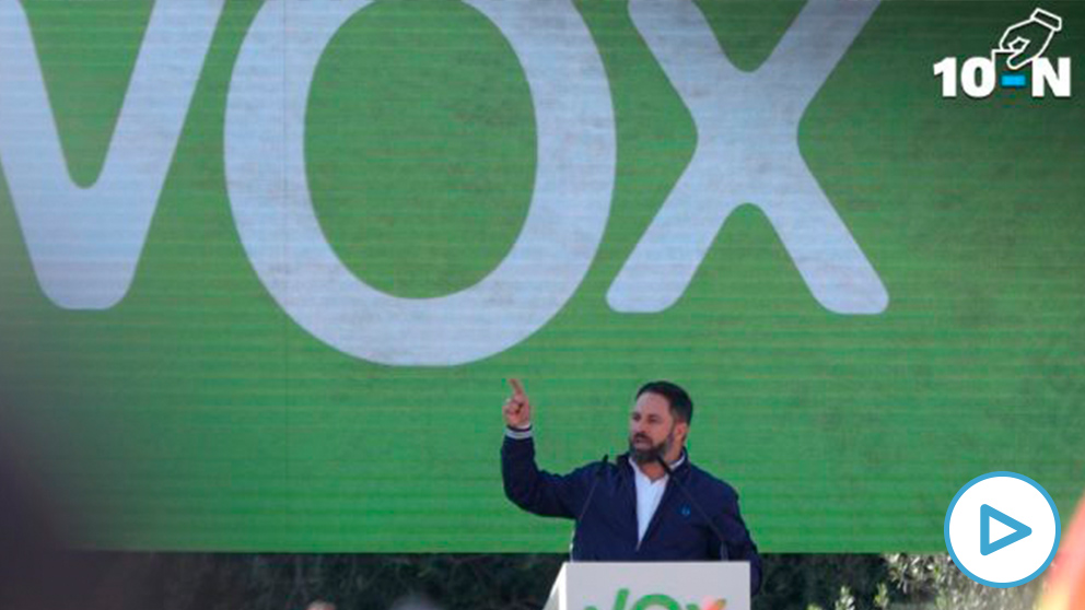 Santiago Abascal durante su intervención en el acto de la plaza de Colón.