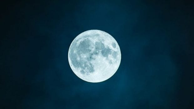 Cómo influyen las fases lunares en el parto