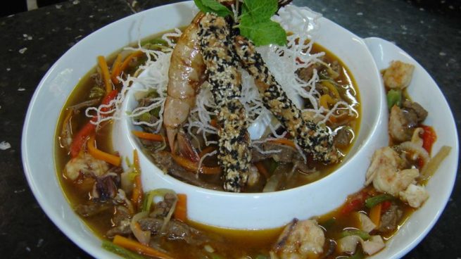 Sopa oriental vegana