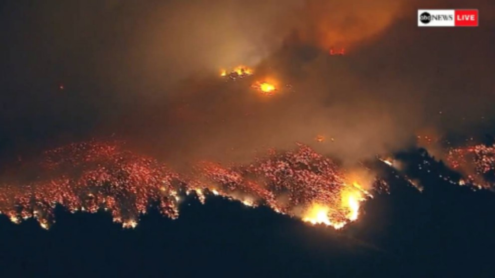 LeBron James, evacuado por los incendios en Los Ángeles.
