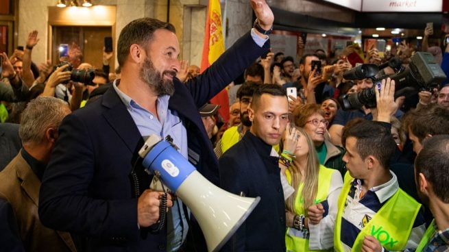 santiago-abascal-vox-ada-colau-barcelona-elecciones-10N