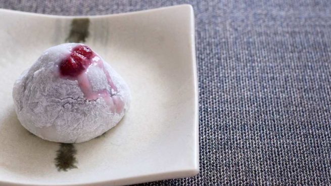 Daifuku mochi de fresas y queso