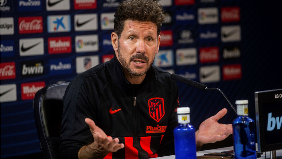 Simeone durante una rueda de prensa. (EFE)