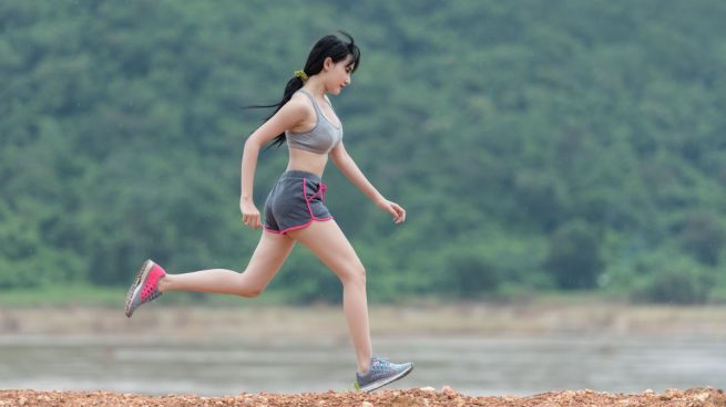 postura correcta al correr
