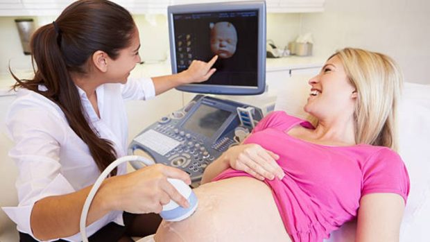 Cuántas ecografías realizar durante el embarazo