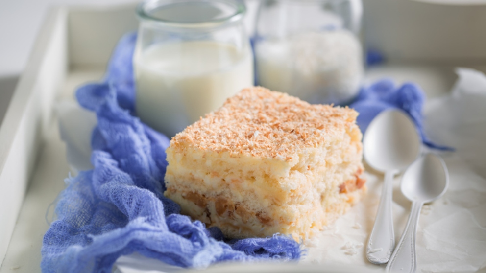 Plum cake de coco
