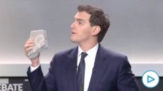 Albert Rivera: Adoquín