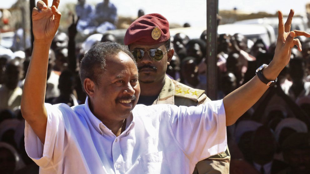 El primer ministro civil Abdalla Hamdok, durante su visita a Darfur. Foto: AFP