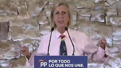 Rosa Díez participando en un acto electoral del PP en Barcelona, donde ha mostrado su apoyo a Pablo Casado. Foto: Twitter