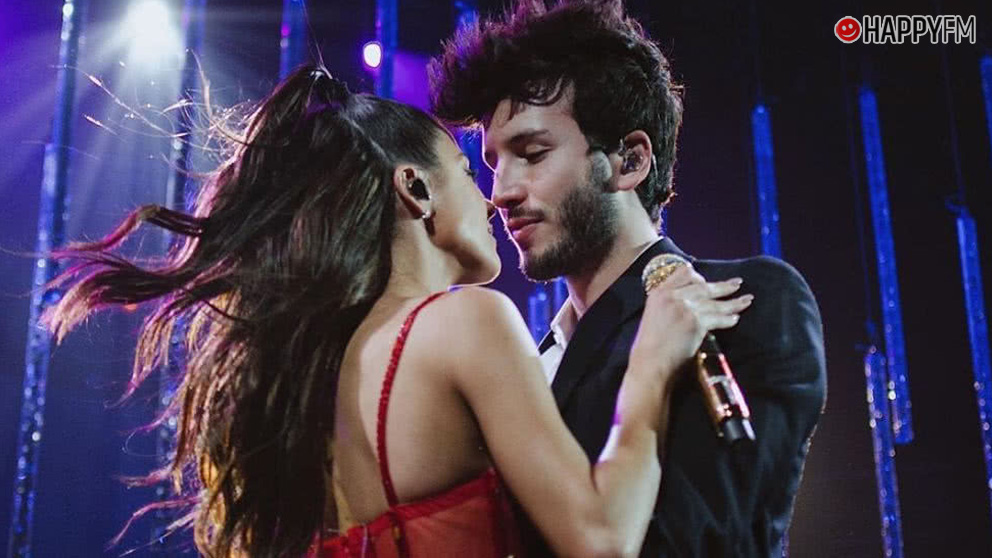 Tini Stoessel y Sebastián Yatra
