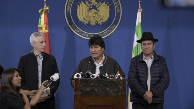 Evo Morales convoca una mesa de diálogo con la oposición para 